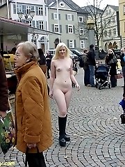 Jessica nude on a shopping tour