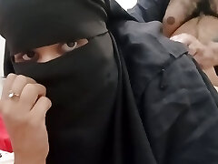 Pakistani Stepmom In Hijaab Ravaged By Stepson