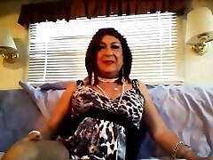 Crossdresser Jacking and Playing.