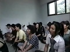 섹x교주의 여인들 섹x교주의 여인들