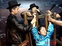 chinese heroines trussed up chinese heroines trussed up