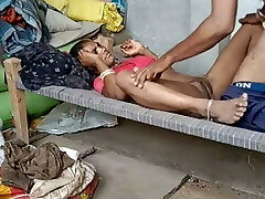 Hook-up videos Hindi bhabhi ki first night