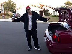 Tattoos and leopard print lingerie make him insatiable for her