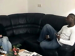 nici& # 039; s bbc sorpresa! la sua prima volta con un nero nici& # 039; s bbc sorpresa! la sua prima volta con un nero