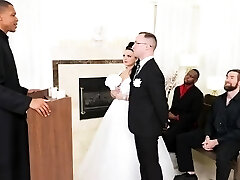 Curvy white wife with yam-sized tits spitroasted by black guys in