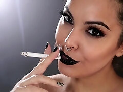 Sweet Maria Ebony Lips