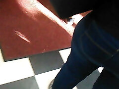 Voyeur drop in Voyeur drop in