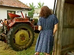 Hot lean young white chick assfucked in doggy style Hot lean young white chick assfucked in doggy style