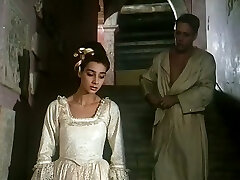 Gorgeous and sensual French lady loves hardcore sex Gorgeous and sensual French lady loves hardcore sex