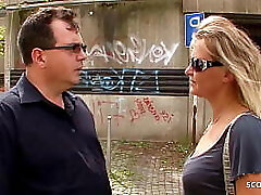 Reife deutsche Hausfrau geht mit altem Freund fremd Reife deutsche Hausfrau geht mit altem Freund fremd