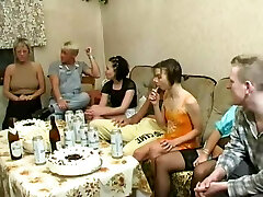party 04