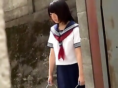 (MGQ-005) Asian schoolgirl urinal slut
