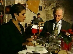 Elegant Italian Mature cheating hubby on restaurant