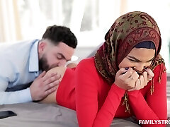 Hot AF hijab lady with huge booty Maya Farrell is nailed from behind