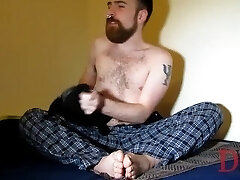 Thedudewhosadude shows off new underwear and bootie toys!