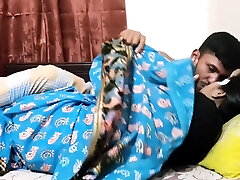 Horny Indian Housewife In Sari Having Erotic Lovemaking