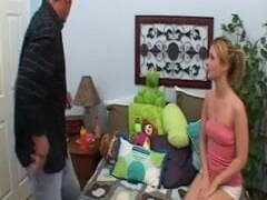 Jaw-dropping Bibbed girl fucking and sucking!