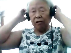 Chat with asian older couple