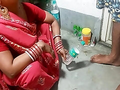 Roshni Bhabhi Ko Kitchen Me Patak Kar Choda - Plumb Teen Girl