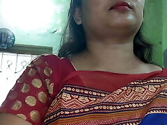 bhabhi indio tiene sexo con hermanastro mostrando tetas