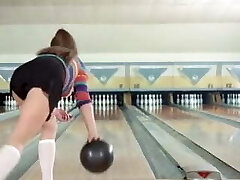 Blutjunge Verfuhrerinnen 2 (English Dub) Blutjunge Verfuhrerinnen 2 (English Dub)