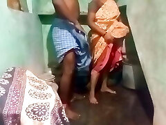 Priyanka aunty bathroom hump at home