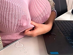 Hot Step Mother Seduces Step Son in the office, flashes him milky nipples and Makes big cock Handjob Hot Step Mother Seduces Step Son in the office, flashes him milky nipples and Makes big cock Handjob