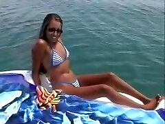 Lori Anderson swimming and humping Lori Anderson swimming and humping