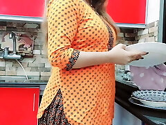 desi xxx pokojówka przejebane w kuchnia z bardzo gorący clear hindi audio