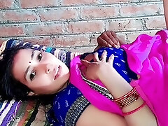 Enjoyed Hump Romantic Sex Hot Bhabhi In Pink Saree