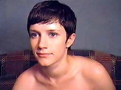 Short Haired Cutie Fingers And Fake Penis&#039;s On Webcam