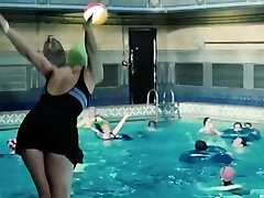 UNDERWATER BREATHOLDING