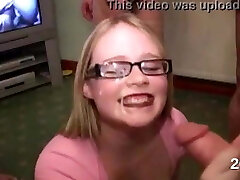 Babe gets 52 cumshots in her face
