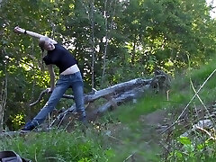 I rip my hot girlfriend’s pantyhose and pound her beaver I rip my hot girlfriend’s pantyhose and pound her beaver