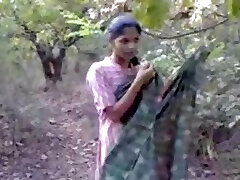 Desi Girl Fucked Outdoors
