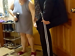 Jerking off with a sex plaything to a courier Jerking off with a sex plaything to a courier