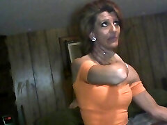 HORROR STORY Whore Slut MILF Escapes Nightmare to Cum get Dis Dinky in her Raggidy Pussy!!