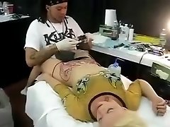 L'orgasme par Tatouage