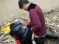 Chinese Internal Ejaculation On A Garbage Unload