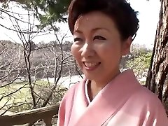 39 year senior Yayoi Iida Swallows 2 Loads (Uncensored)