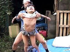 Cocksucking japanese outdoors in threeway pulverized