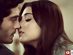 Mera Dil Bhi Kitna Pagal Hain  ¦  Hayat and Murat    ¦ Romantic song 2017.mpFour