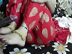 A man porked a desi housewife infront of her husband