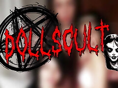 Sissi flashes her wondrous body in slow motion - DOLLSCULT