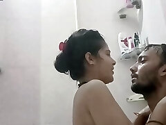 Hardcore harsh Sex in bathroom with lover