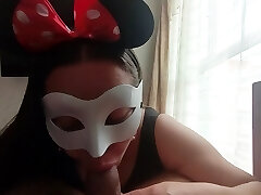 Unsuspecting Chief Gets A Good Blowjob From His Maid