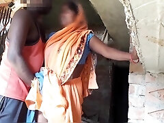 Indian Desi Bhabhi Plowing First Time Her Cremie Tight Pussy Doggy Style
