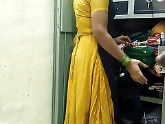 kam karne wali nukarini ko malik ne pela kam karne wali nukarini ko malik ne pela