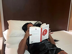 One hundred Cumshots - 1 particpant One hundred Cumshots - 1 particpant