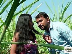 Desi indian woman romance in the outdoor jungle - teen99 - indian short film